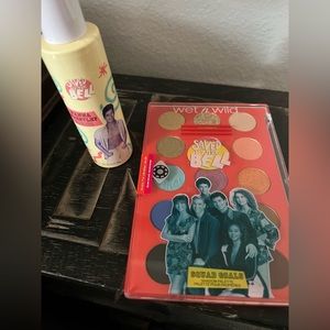 New wet n wild setting spray , eyeshadow palette